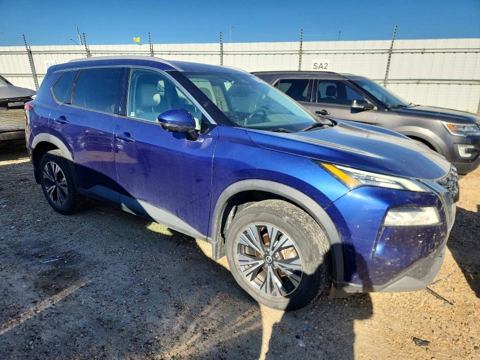 67066086 :رقم المزاد ، 5N1AT3BBXMC732308 vin ، 2021 Nissan Rogue مزاد بيع