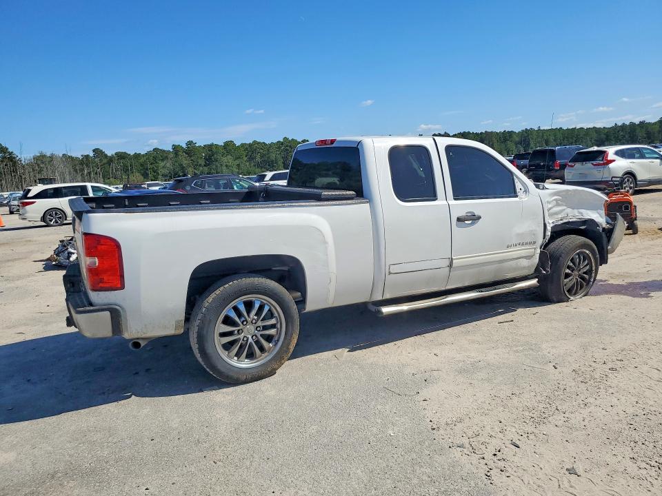 69136636 :رقم المزاد ، 1GCRCSEA4DZ211148 vin ، 2013 Chevrolet Silverado مزاد بيع