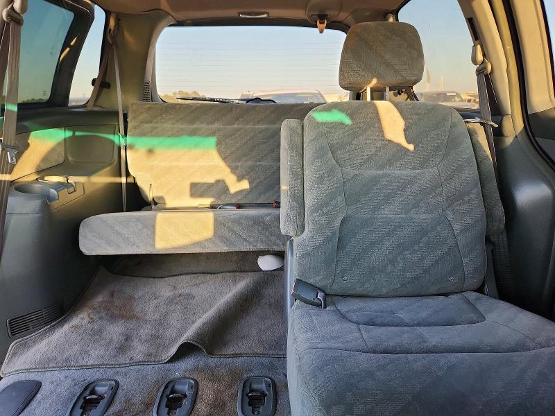 Aukcja sprzedaży 2004 Honda Odyssey, vin: 5FNRL18674B112556, numer aukcji: 69406926