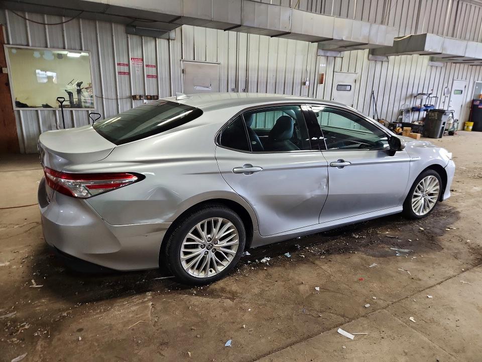 Продажа на аукционе авто 2020 Toyota Camry, vin: 4T1F31AK0LU537936, номер лота: 69969936