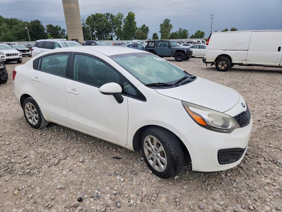 68780626 :رقم المزاد ، KNADM4A31F6428930 vin ، 2015 Kia Rio مزاد بيع