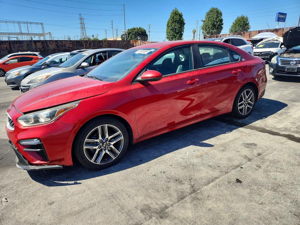 70335556 :رقم المزاد ، 3KPF34AD4KE070590 vin ، 2019 Kia Forte مزاد بيع