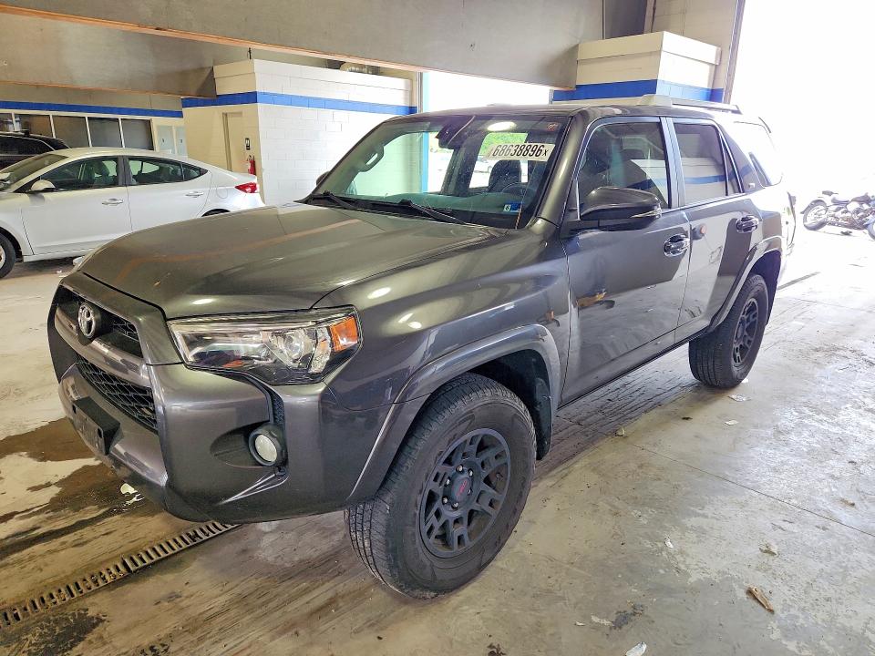 68638896 :رقم المزاد ، JTEBU5JR0G5390078 vin ، 2016 Toyota 4runner مزاد بيع