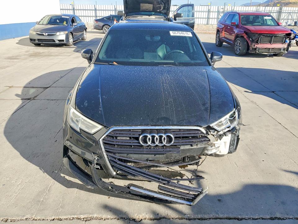 Aukcja sprzedaży 2017 Audi A3, vin: WAUJ8GFF5H1007997, numer aukcji: 66764616