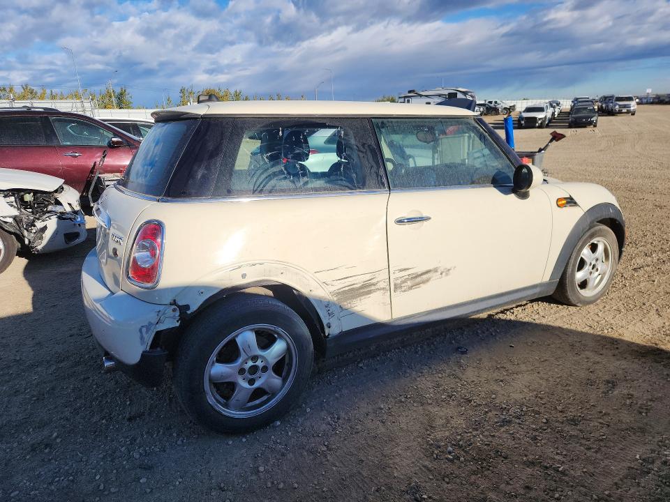 Продаж на аукціоні авто 2011 Mini Cooper, vin: WMWSU3C5XBTX96860, номер лоту: 70552446