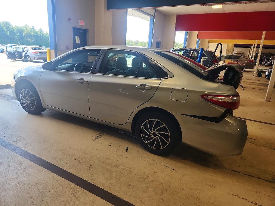 2015 Toyota Camry მანქანა იყიდება აუქციონზე, vin: 4T1BF1FKXFU900097, აუქციონის ნომერი: 67527066