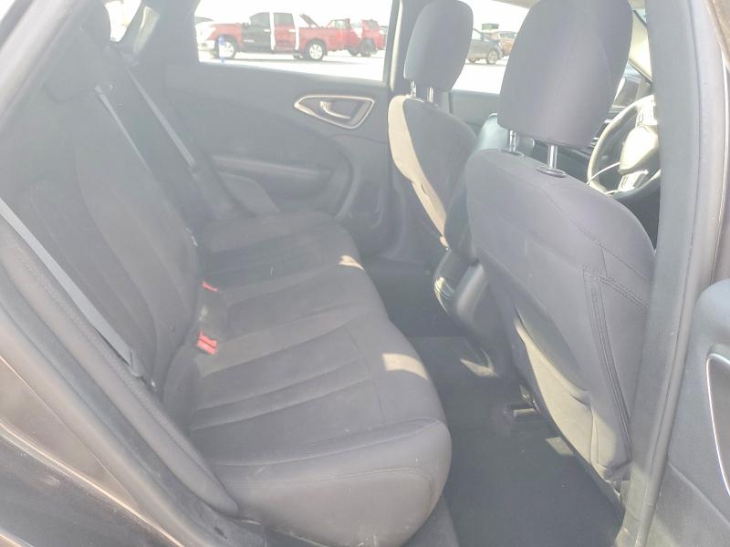 Продаж на аукціоні авто 2015 Chrysler 200, vin: 1C3CCCAB0FN662683, номер лоту: 68879986