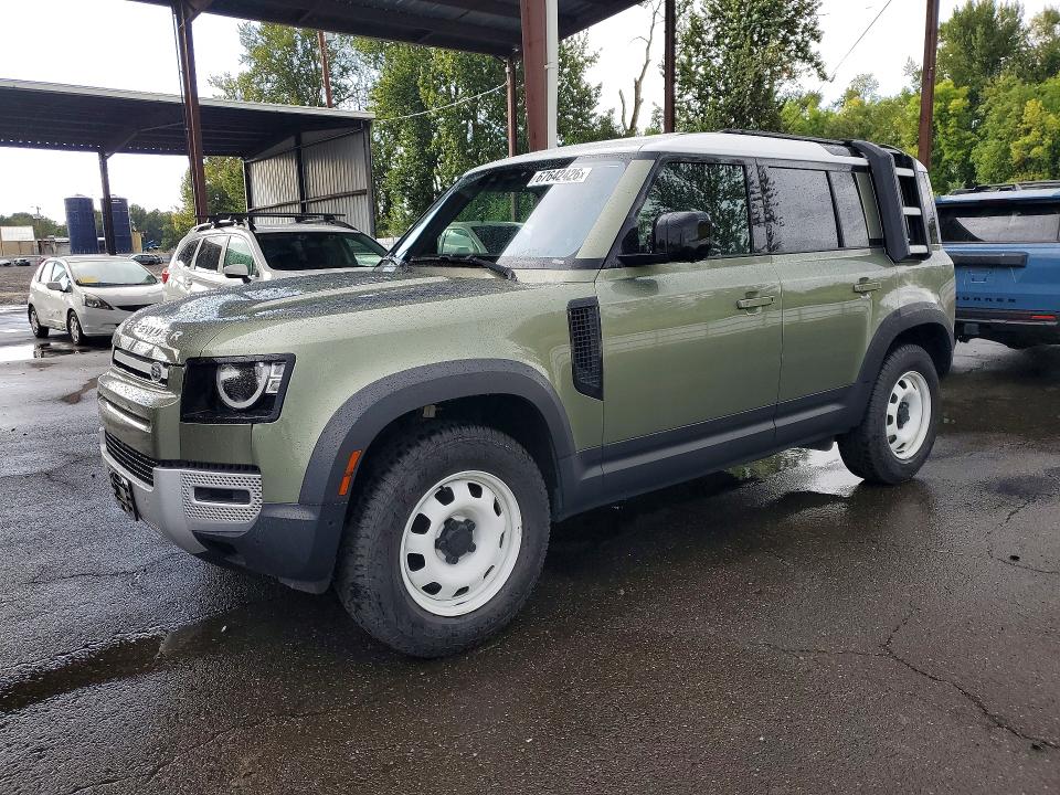 67642426 :رقم المزاد ، SALEK7RX8N2098479 vin ، 2022 Land Rover Defender مزاد بيع