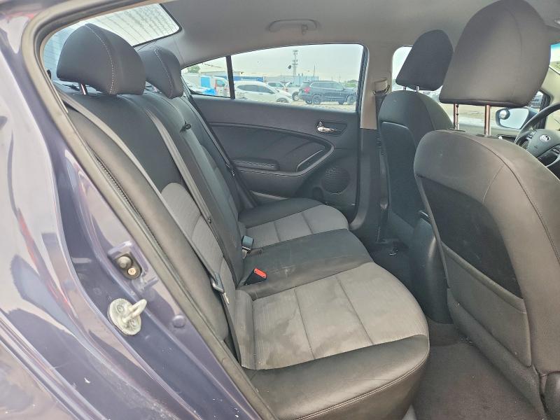70979376 :رقم المزاد ، KNAFX4A6XF5430403 vin ، 2015 Kia Forte مزاد بيع