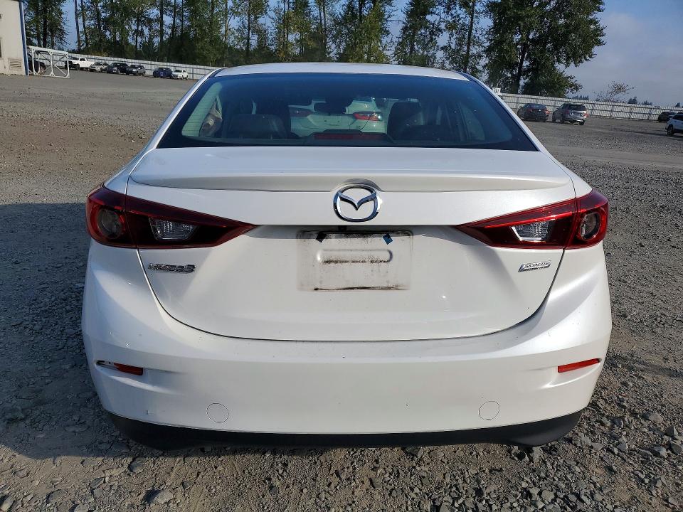 2018 Mazda 3 მანქანა იყიდება აუქციონზე, vin: 3MZBN1V33JM210557, აუქციონის ნომერი: 68367326