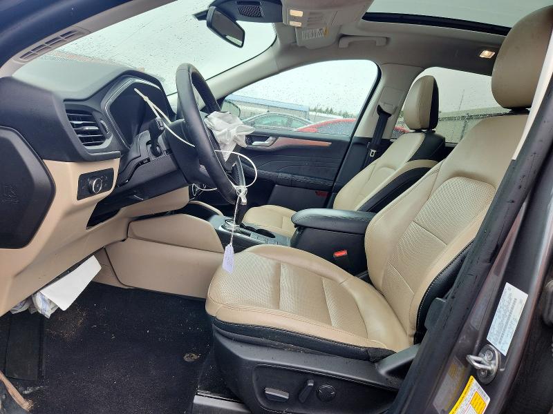 Продажа на аукционе авто 2022 Ford Escape, vin: 1FMCU9J95NUB59840, номер лота: 70173376