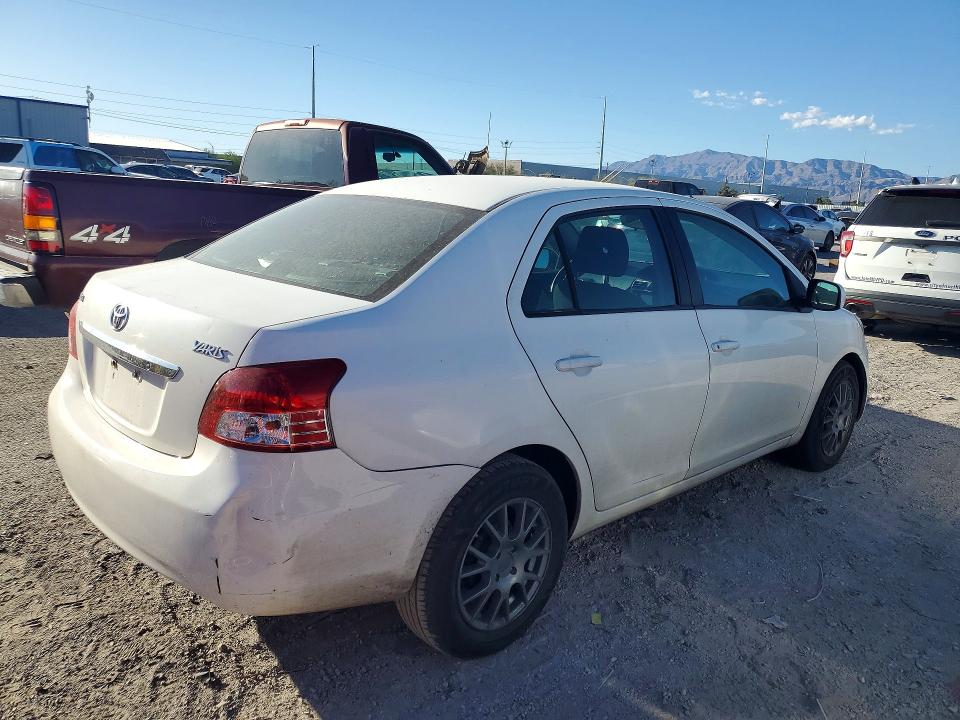 2010 Toyota Yaris მანქანა იყიდება აუქციონზე, vin: JTDBT4K37A4069048, აუქციონის ნომერი: 70040486