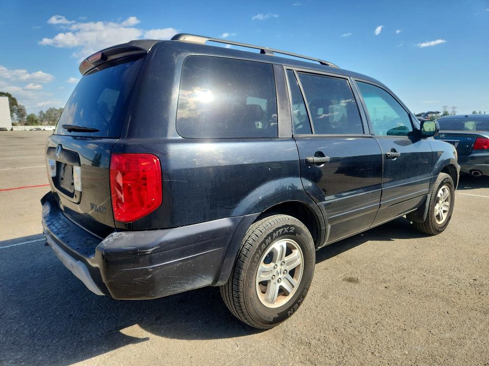 2005 Honda Pilot მანქანა იყიდება აუქციონზე, vin: 2HKYF185X5H518456, აუქციონის ნომერი: 70738866