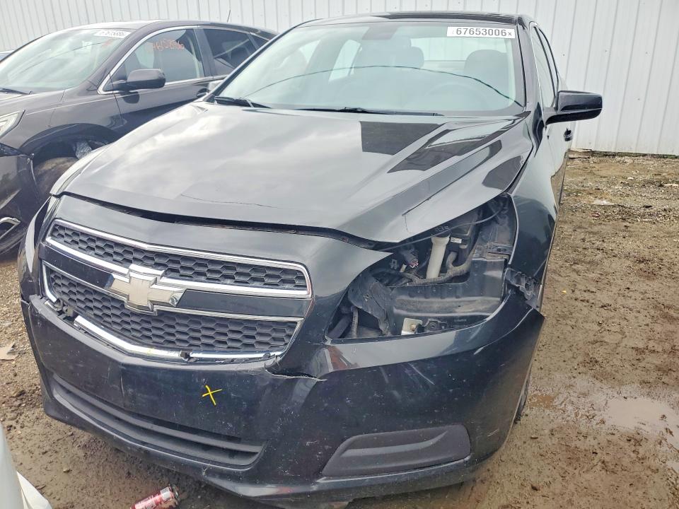 67653006 :رقم المزاد ، 1G11D5RR5DF107421 vin ، 2013 Chevrolet Malibu مزاد بيع