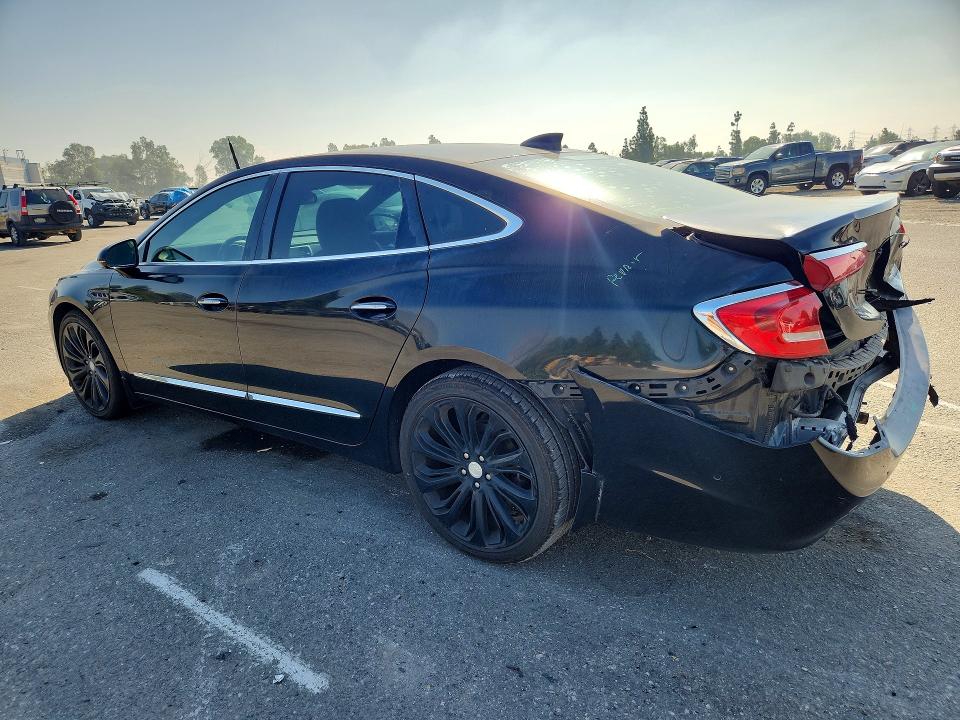 70282546 :رقم المزاد ، 1G4ZR5SS9HU161519 vin ، 2017 Buick Lacrosse مزاد بيع