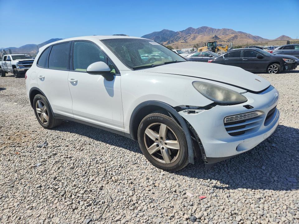 2014 Porsche Cayenne მანქანა იყიდება აუქციონზე, vin: WP1AA2A24ELA03341, აუქციონის ნომერი: 68589466