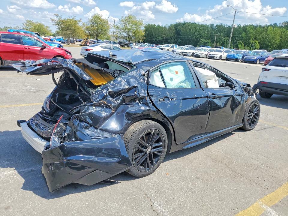 67193966 :رقم المزاد ، 4T1DAACKXSU588143 vin ، 2025 Toyota Camry مزاد بيع
