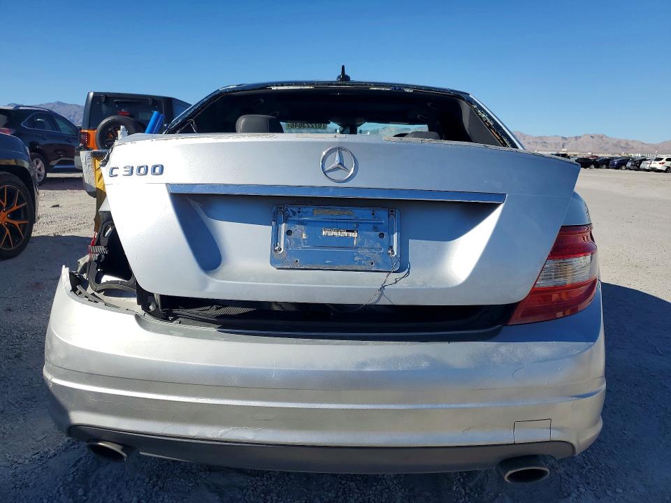 67223646 :رقم المزاد ، WDDGF5EB2AF379804 vin ، 2010 Mercedes-benz C مزاد بيع