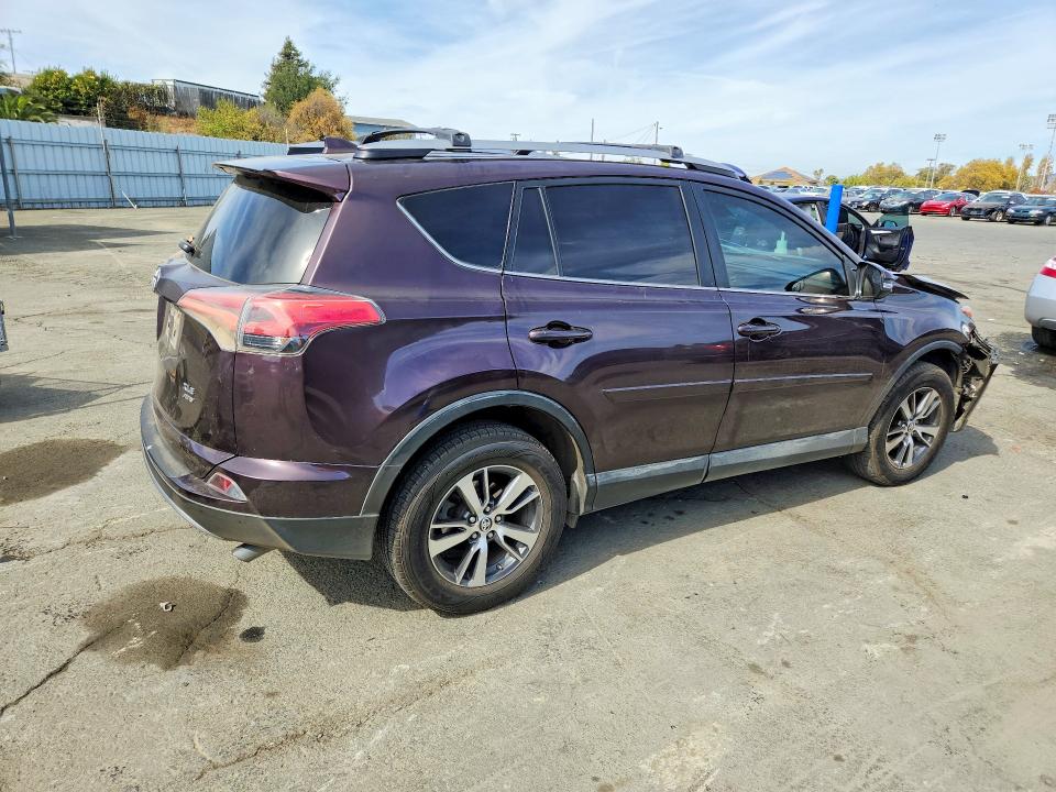 Aukcja sprzedaży 2017 Toyota Rav4, vin: 2T3RFREV9HW582511, numer aukcji: 70666646