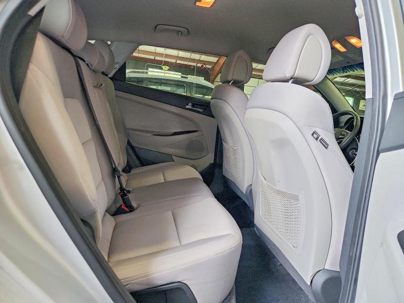 70155776 :رقم المزاد ، KM8J3CA44HU300395 vin ، 2017 Hyundai Tucson مزاد بيع