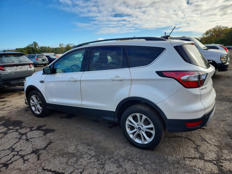 Продаж на аукціоні авто 2018 Ford Escape, vin: 1FMCU9HD9JUB01394, номер лоту: 70438716