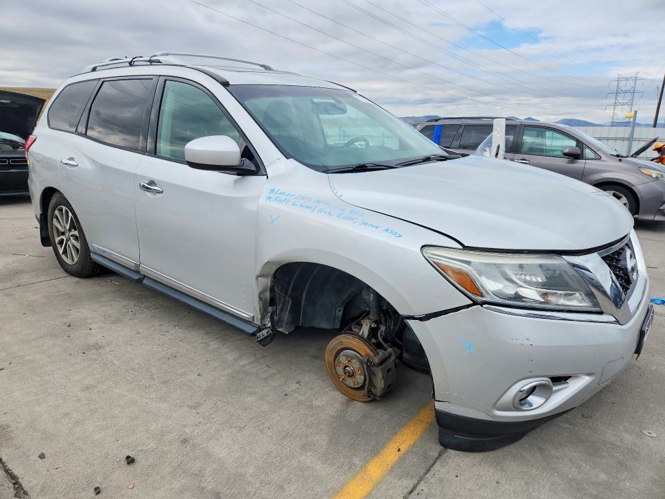 Продажа на аукционе авто 2013 Nissan Pathfinder, vin: 5N1AR2MM8DC608304, номер лота: 70537706