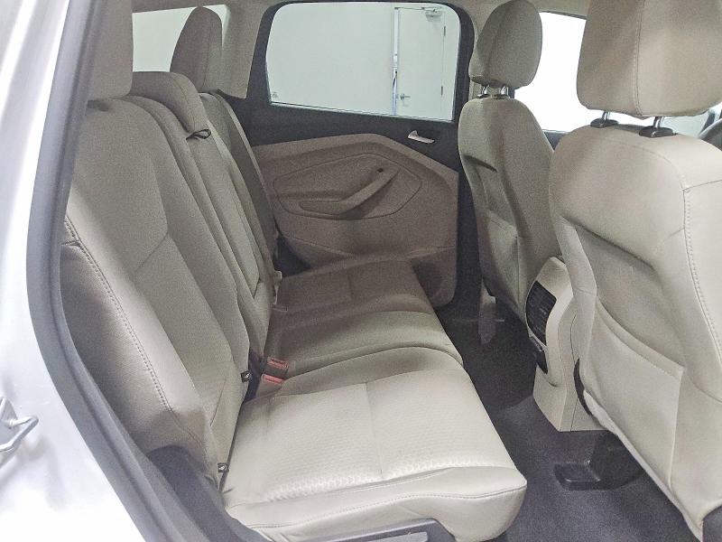 65315806 :رقم المزاد ، 1FMCU9GD6HUB72208 vin ، 2017 Ford Escape مزاد بيع