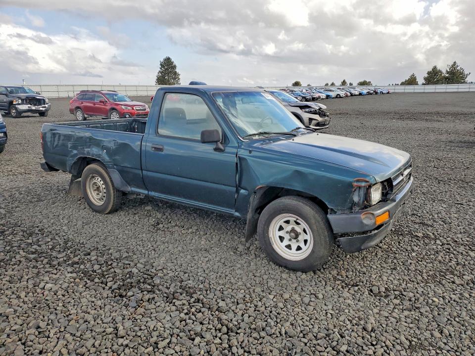 1994 Toyota Pickup მანქანა იყიდება აუქციონზე, vin: 4TARN81A4RZ242759, აუქციონის ნომერი: 70741886