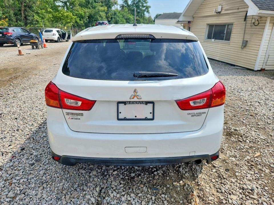 Продажа на аукционе авто 2015 Mitsubishi Outlander Sport, vin: 4A4AP3AU1FE045410, номер лота: 67834816