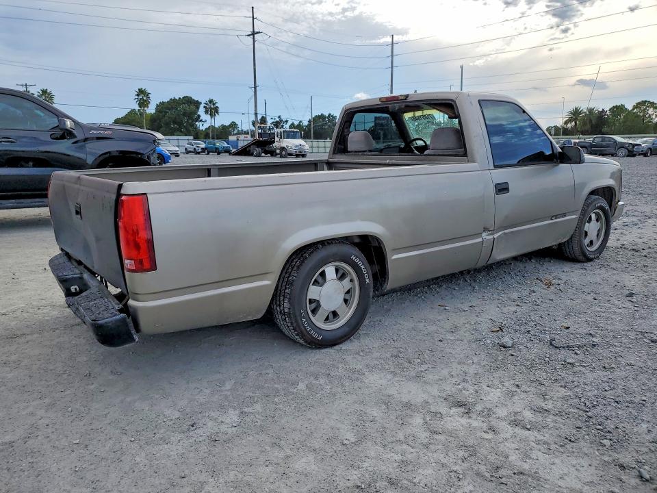 1998 Chevrolet Gmt-400 მანქანა იყიდება აუქციონზე, vin: 1GCEC14W2WZ243881, აუქციონის ნომერი: 71051646