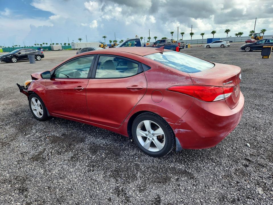 2013 Hyundai Elantra მანქანა იყიდება აუქციონზე, vin: KMHDH4AE5DU620607, აუქციონის ნომერი: 68822506