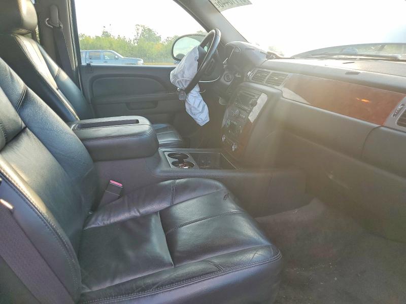 Продаж на аукціоні авто 2011 Chevrolet Tahoe, vin: 1GNSCBE03BR275775, номер лоту: 67118446