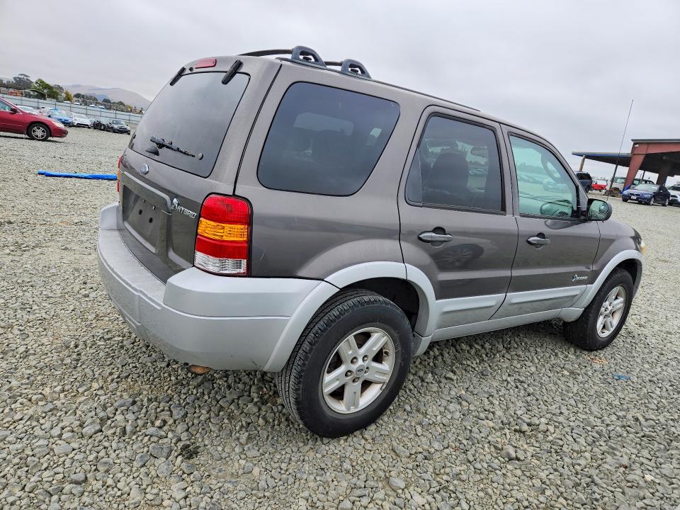 Auction sale of the 2006 Ford Escape, vin: 1FMCU96H56KC56081, lot number: 68524936