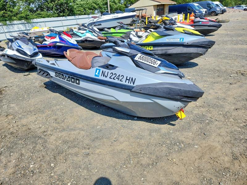 68000506 :رقم المزاد ، YDV95353F919 vin ، 2019 Sea-doo Gtx Limited 230 مزاد بيع