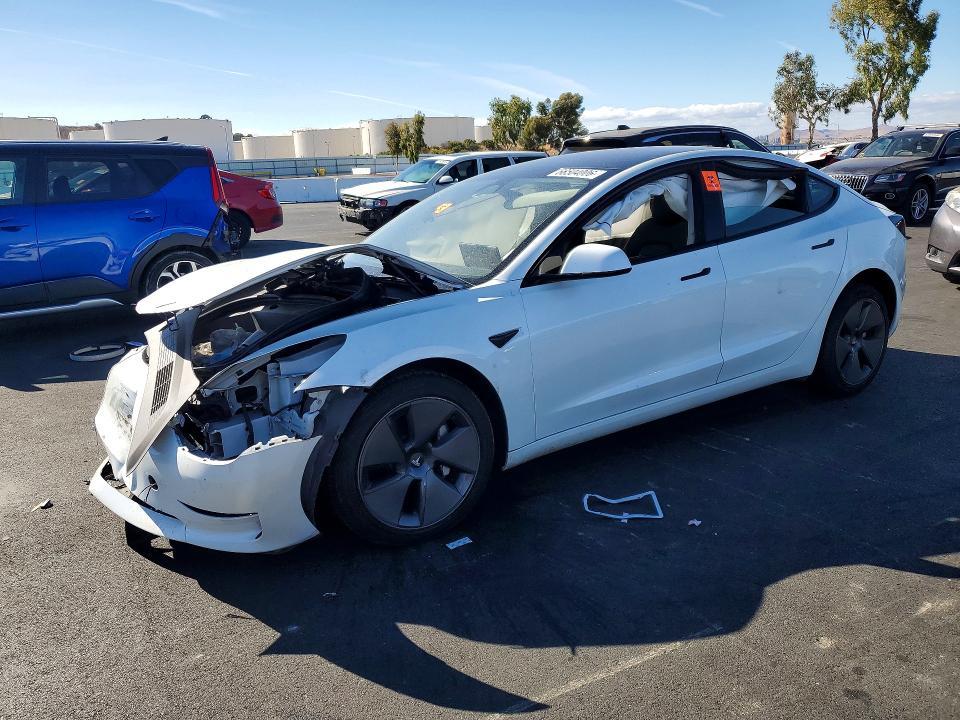 Продажа на аукционе авто 2023 Tesla Model 3, vin: 5YJ3E1EB2PF608645, номер лота: 66504006