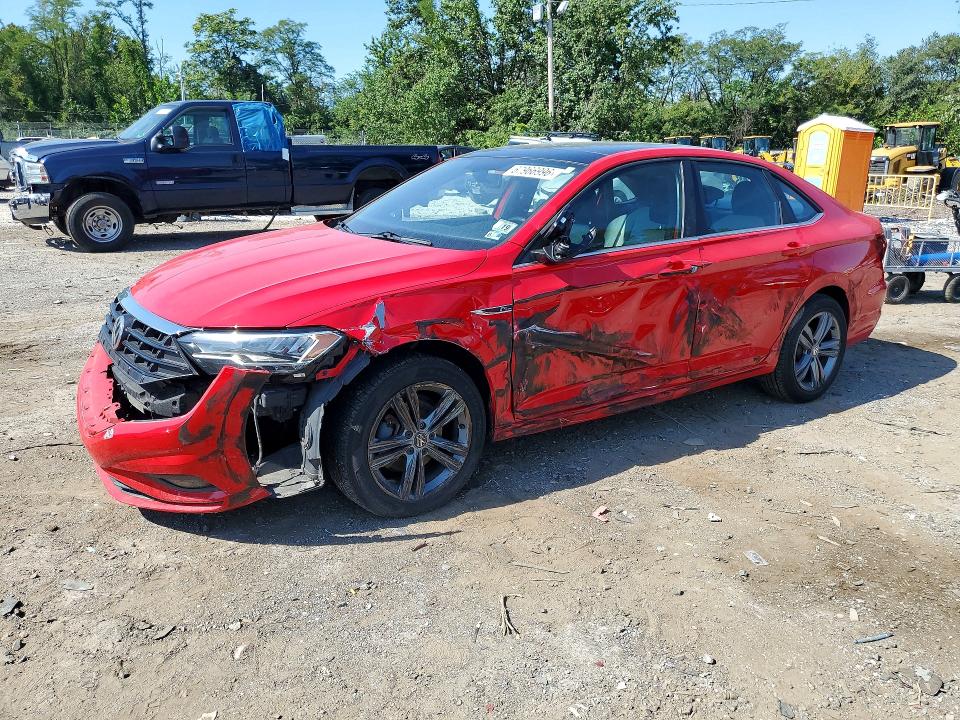 67966996 :رقم المزاد ، 3VWC57BU6KM195297 vin ، 2019 Volkswagen Jetta مزاد بيع