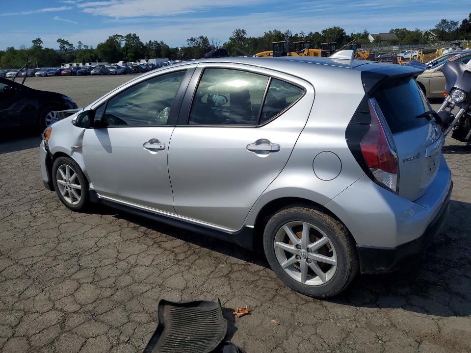2017 Toyota Prius C მანქანა იყიდება აუქციონზე, vin: JTDKDTB37H1591309, აუქციონის ნომერი: 70504366
