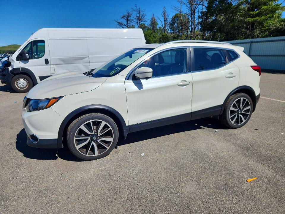 2017 Nissan Rogue Sport მანქანა იყიდება აუქციონზე, vin: JN1BJ1CR4HW118912, აუქციონის ნომერი: 68566716