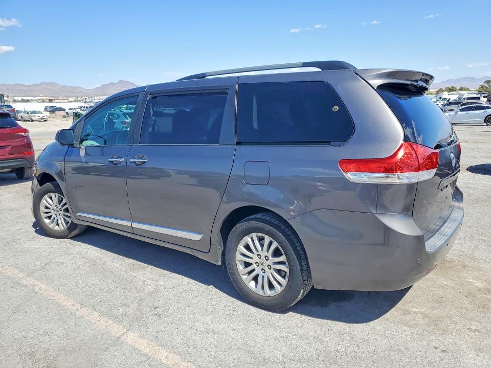 Продаж на аукціоні авто 2014 Toyota Sienna, vin: 5TDYK3DC9ES499713, номер лоту: 68982586