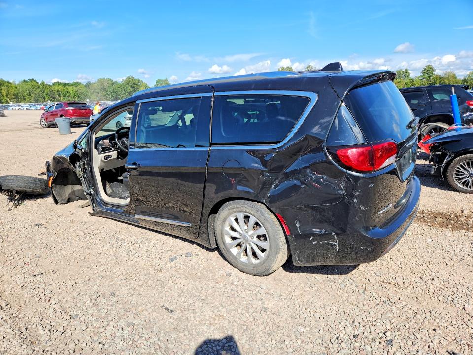 68569126 :رقم المزاد ، 2C4RC1BG5JR152152 vin ، 2018 Chrysler Pacifica مزاد بيع