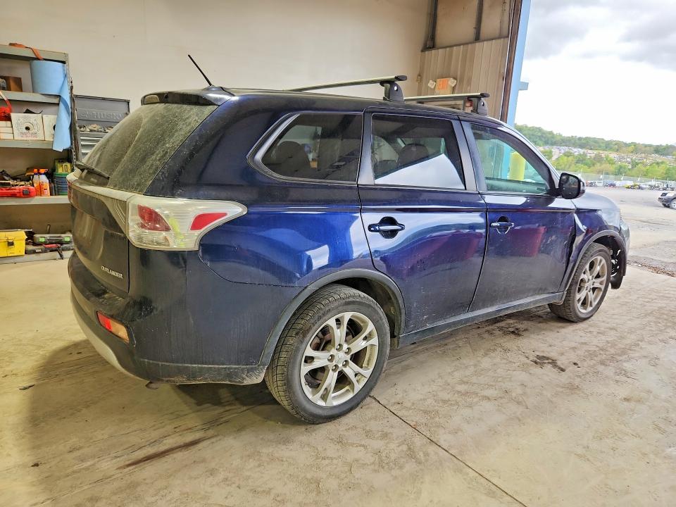 Продаж на аукціоні авто 2015 Mitsubishi Outlander, vin: JA4AZ3A34FZ000943, номер лоту: 70788536