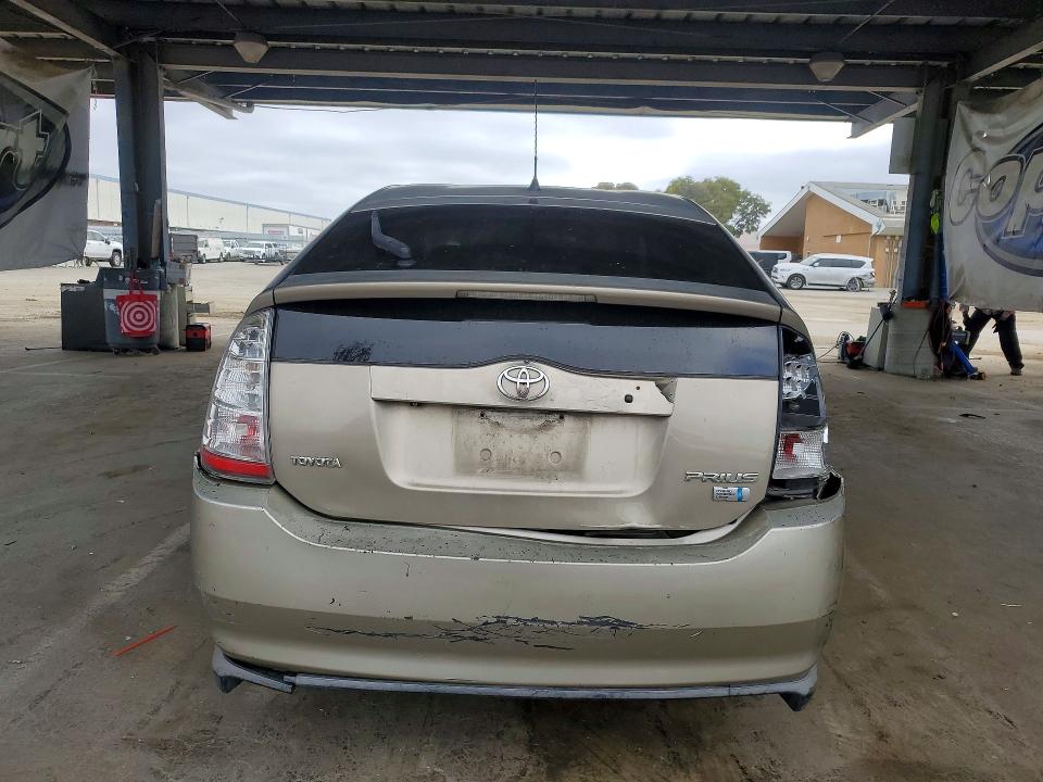 2006 Toyota Prius მანქანა იყიდება აუქციონზე, vin: JTDKB22U663136106, აუქციონის ნომერი: 70655336