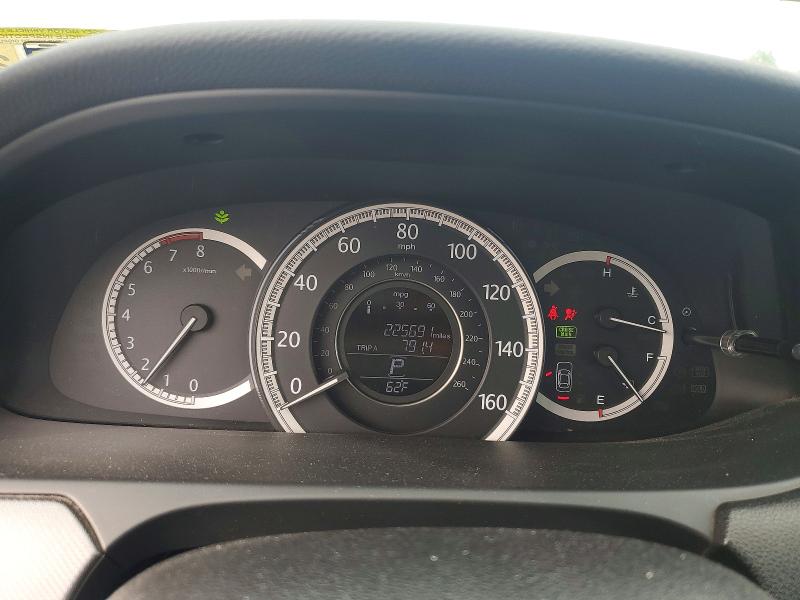 2013 Honda Accord მანქანა იყიდება აუქციონზე, vin: 1HGCR2F3XDA068565, აუქციონის ნომერი: 70506876