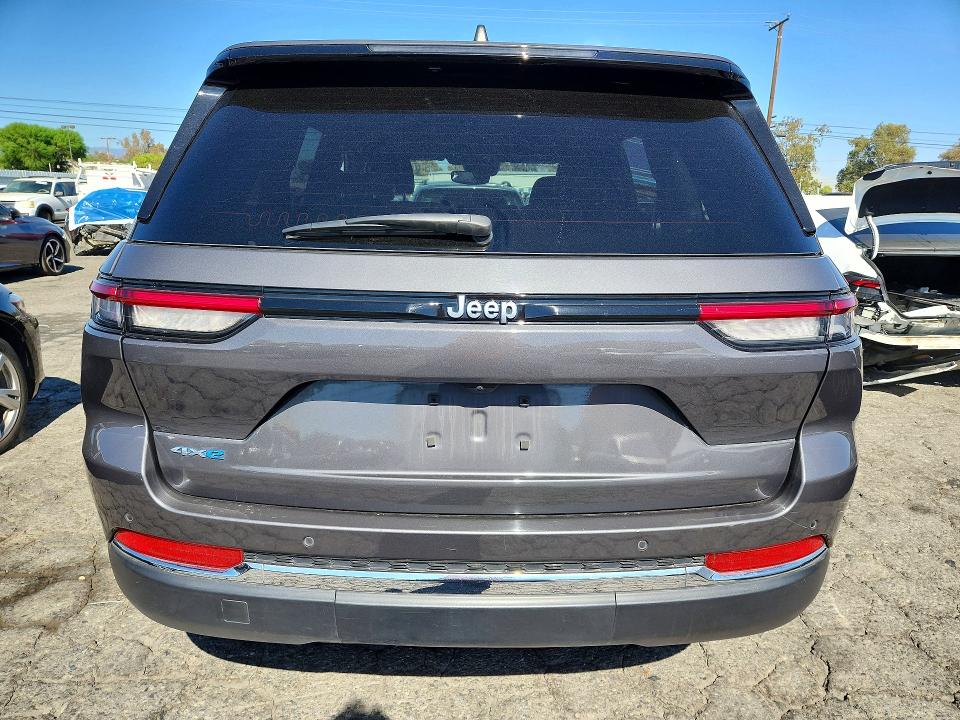 Продаж на аукціоні авто 2024 Jeep Grand Cherokee, vin: 1C4RJYB60RC120994, номер лоту: 67246966