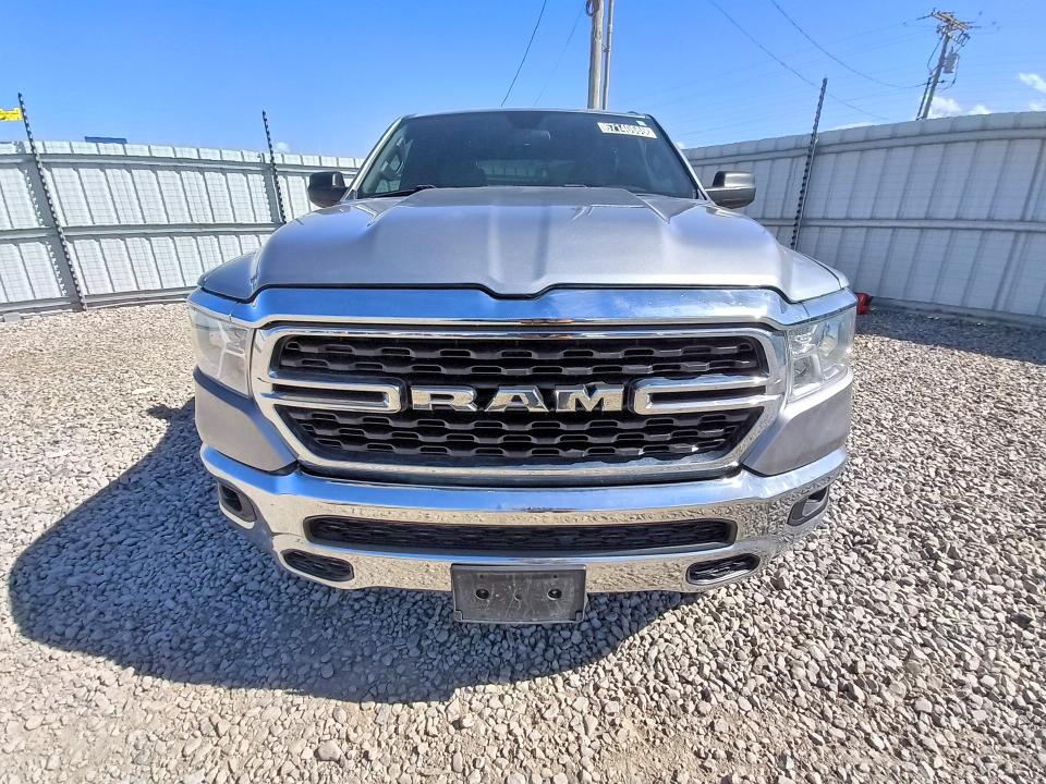 67140686 :رقم المزاد ، 1C6SRFFT2NN411842 vin ، 2022 Ram 1500 مزاد بيع