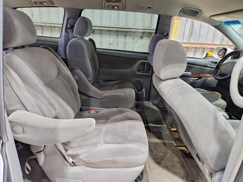 2005 Toyota Sienna მანქანა იყიდება აუქციონზე, vin: 5TDZA22C95S262384, აუქციონის ნომერი: 67429236