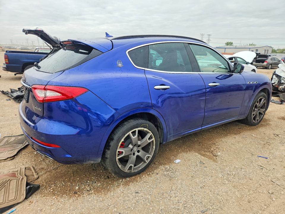 2017 Maserati Levante მანქანა იყიდება აუქციონზე, vin: ZN661XUS8HX245626, აუქციონის ნომერი: 69893496
