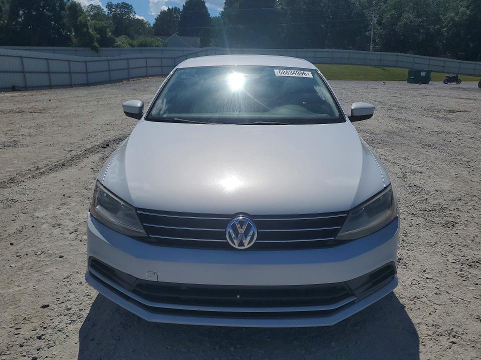 68834996 :رقم المزاد ، 3VW2B7AJ3HM215638 vin ، 2017 Volkswagen Jetta مزاد بيع