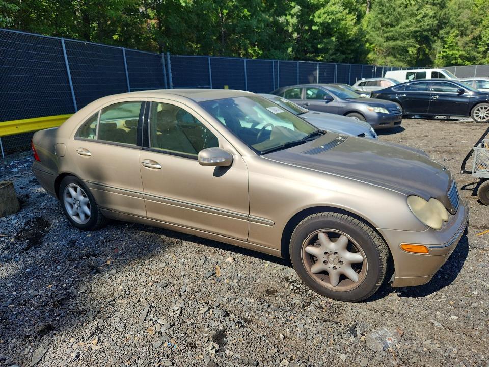 Aukcja sprzedaży 2004 Mercedes-benz C, vin: WDBRF61J34E017608, numer aukcji: 70842376
