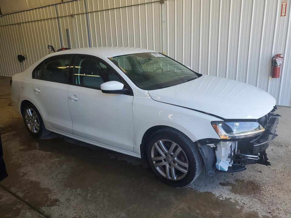 Продаж на аукціоні авто 2018 Volkswagen Jetta, vin: 3VW2B7AJ4JM230901, номер лоту: 69117436